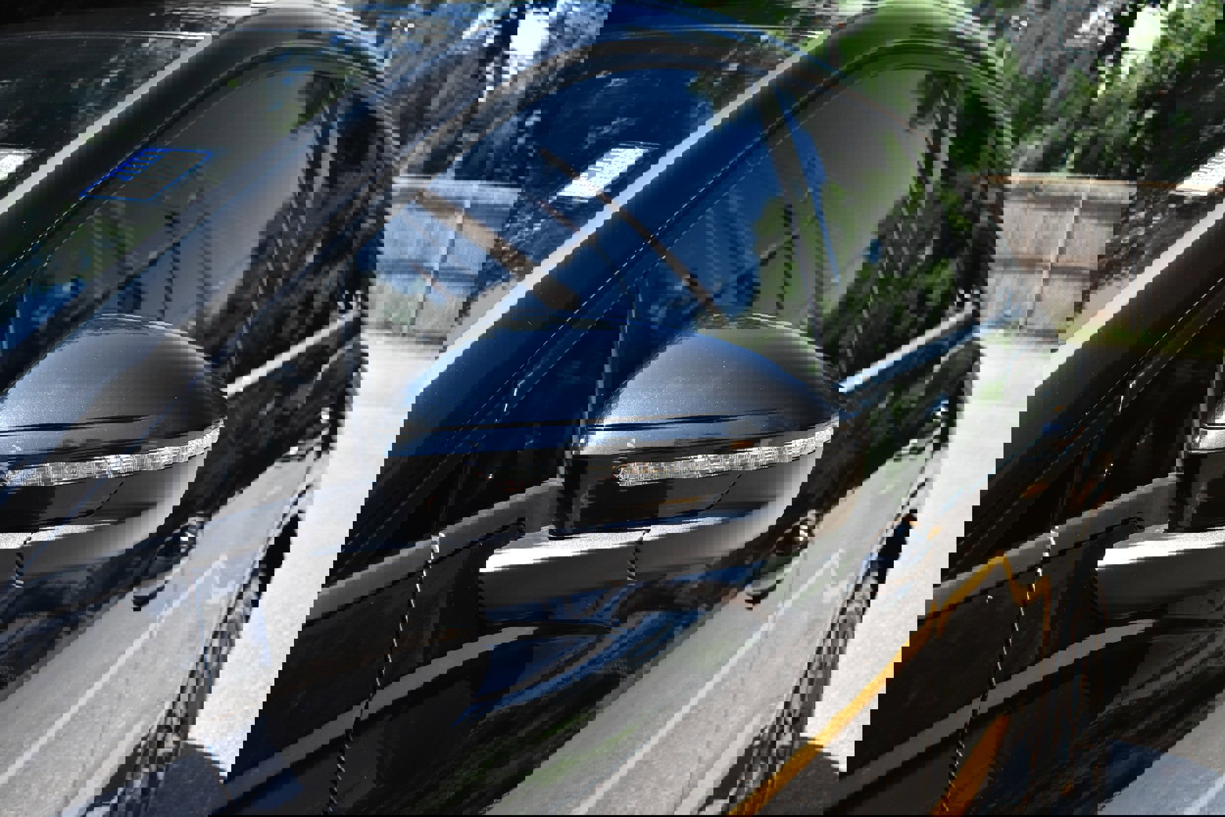 Used 2022 Audi Q4 e-tron Premium Plus w/ Premium Plus image 16