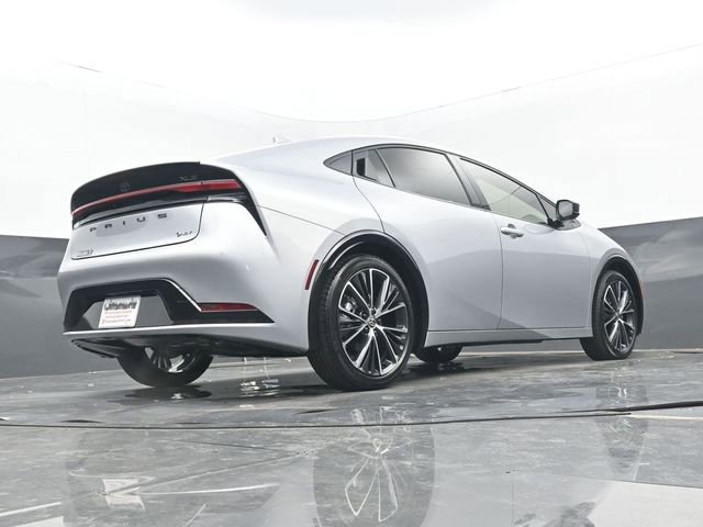 Used 2024 Toyota Prius XLE image 25