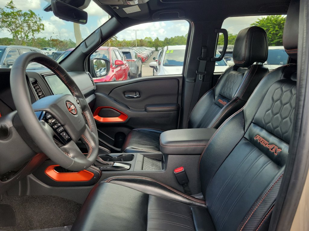 Certified 2023 Nissan Frontier PRO-4X w/ Pro-4X Premium Package AWD/4WD image 17