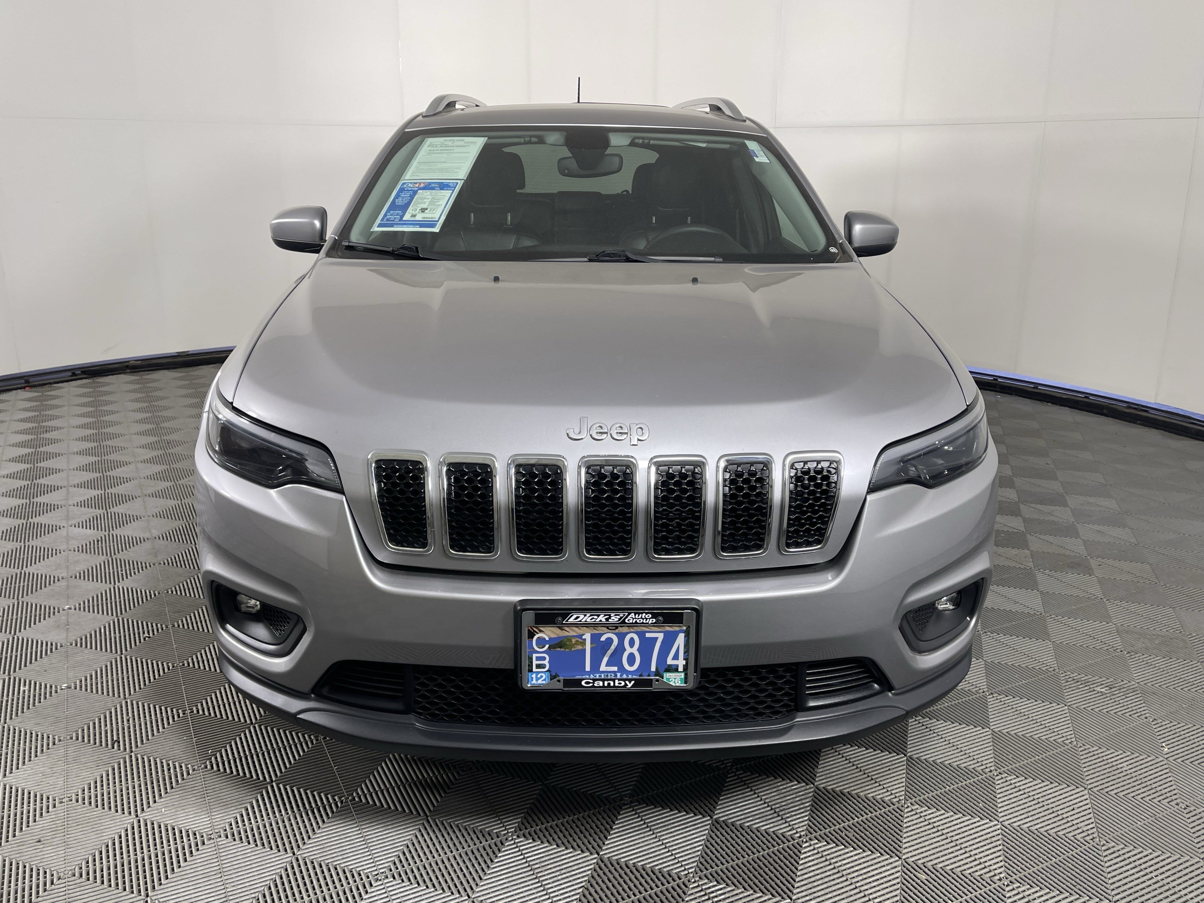 Used 2019 Jeep Cherokee Latitude Plus w/ Comfort/Convenience Group AWD/4WD image 8