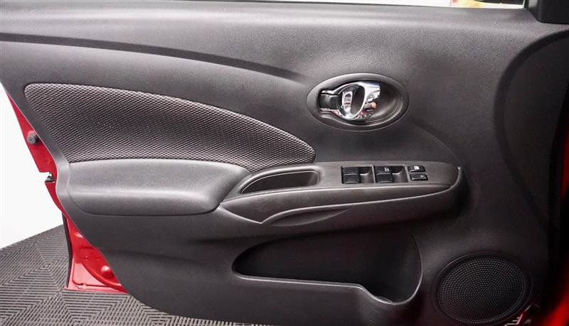 Used 2017 Nissan Versa SV w/ SV Special Edition Package image 24