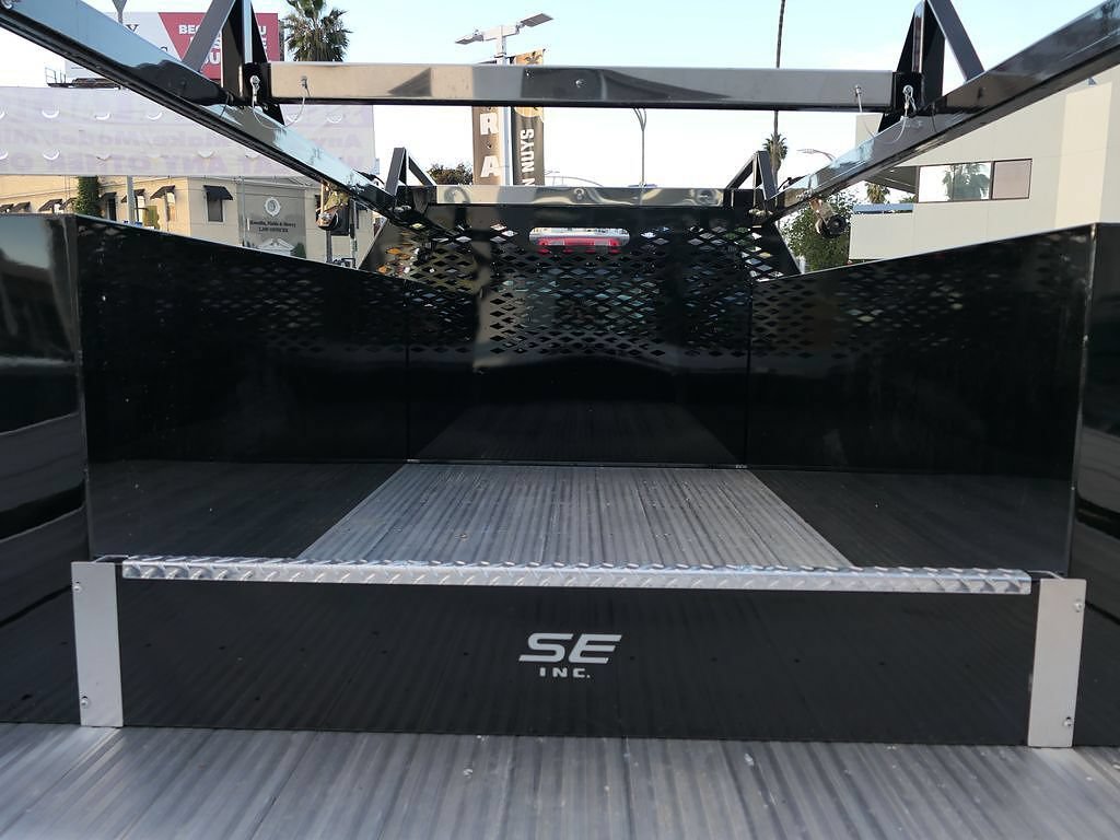 New 2026 RAM 5500 Tradesman AWD/4WD image 5