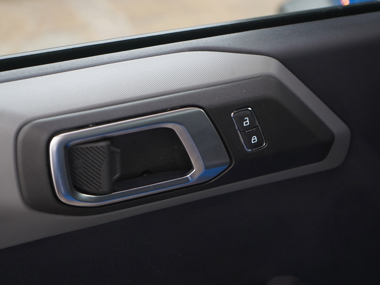 Used 2021 Ford Bronco Black Diamond image 24