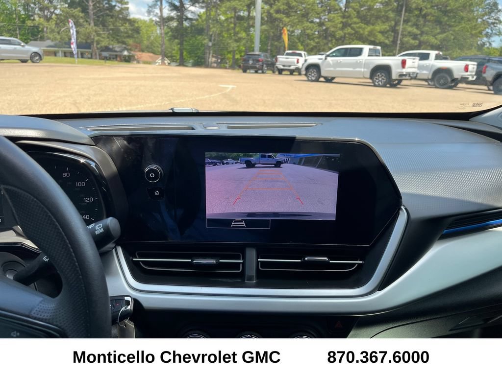 Certified 2024 Chevrolet Trax LS w/ LS Convenience Package FWD image 18
