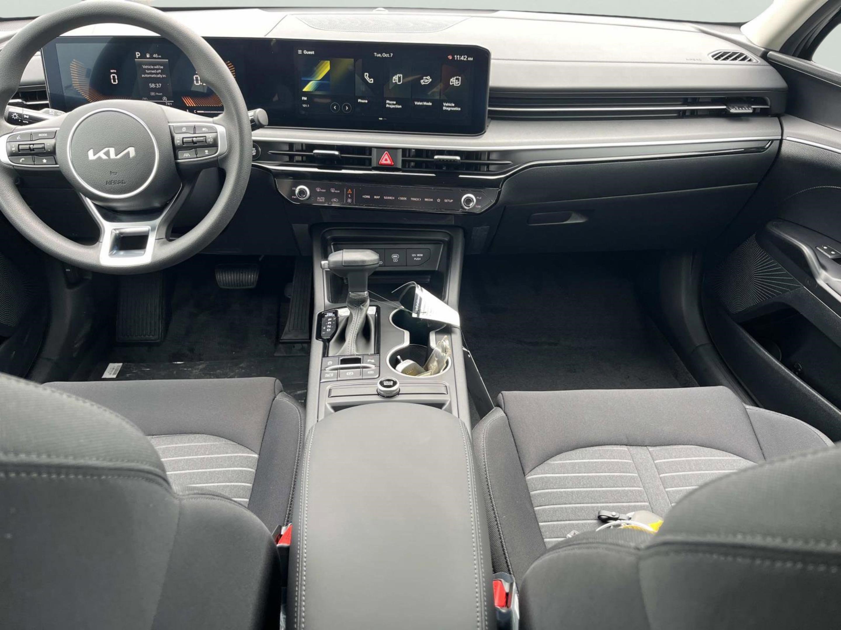 New 2026 Kia K5 LXS image 14