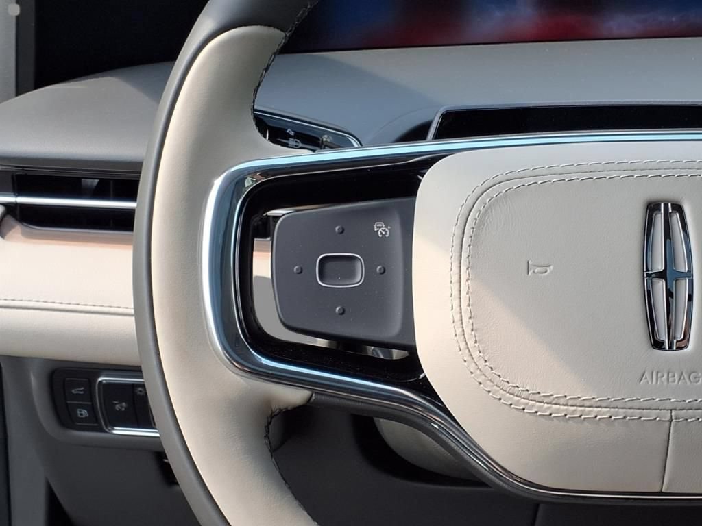 New 2025 Lincoln Nautilus Reserve w/ Jet Appearance Package AWD/4WD image 20