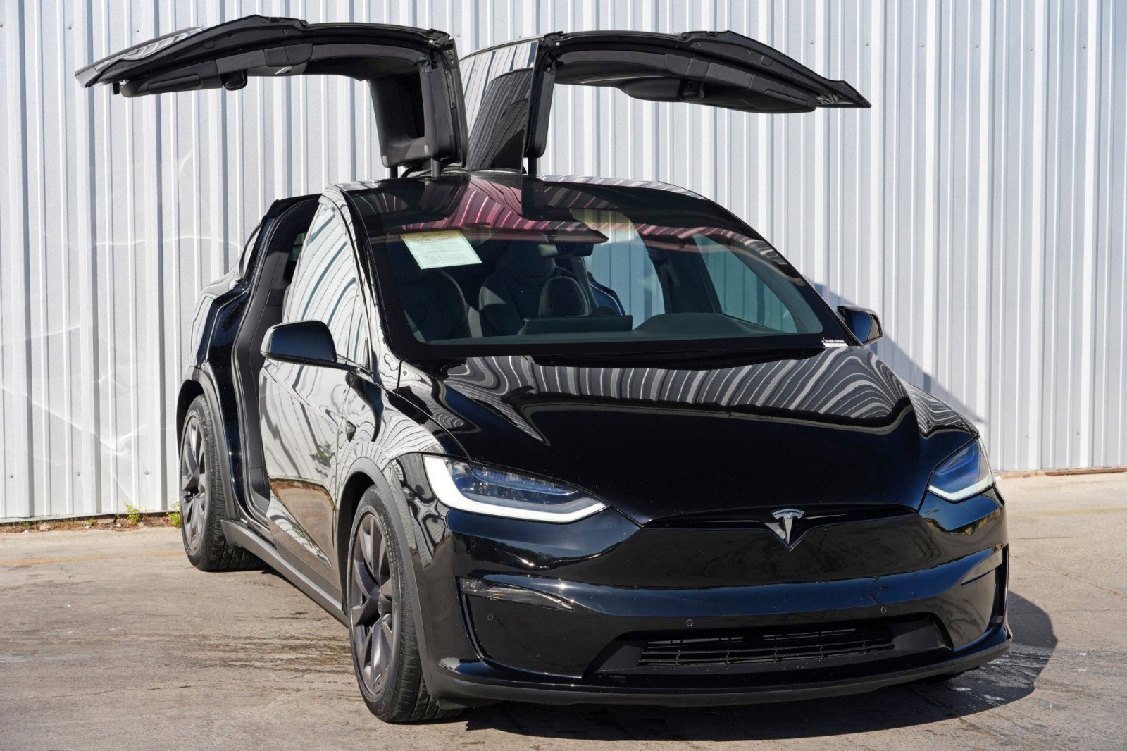 Used 2022 Tesla Model X image 55