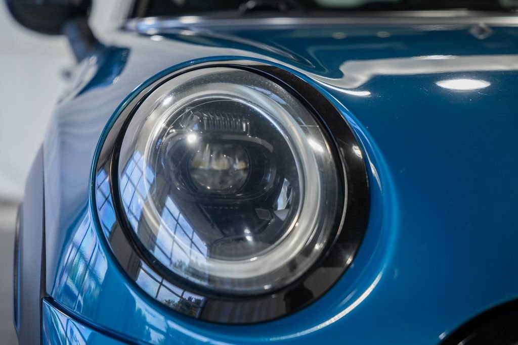 Used 2022 MINI Cooper S w/ Premium Package FWD image 11