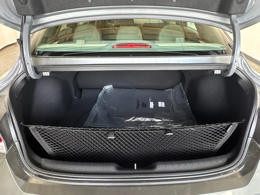 New 2026 Hyundai Elantra SE FWD image 6