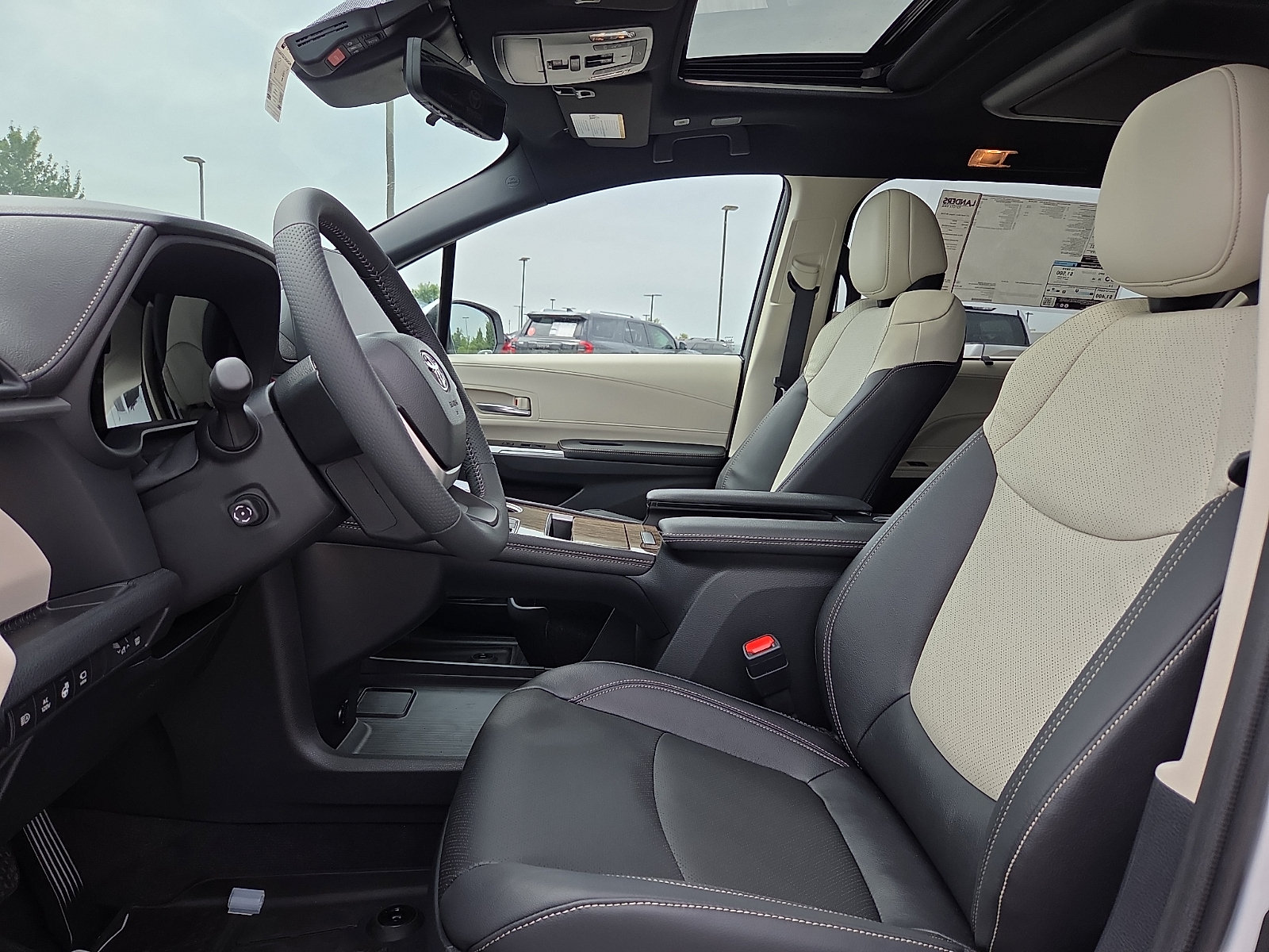 New 2026 Toyota Sienna Platinum AWD/4WD image 10