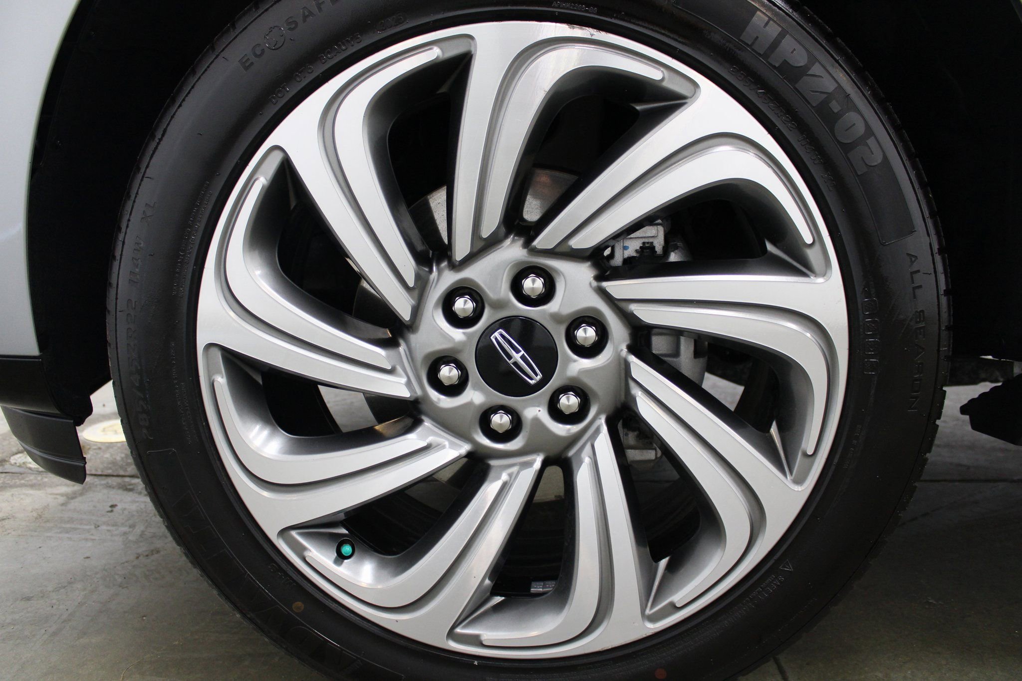 Used 2023 Lincoln Navigator Reserve image 9