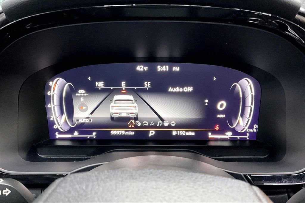 Used 2023 INFINITI QX60 Sensory w/ Vision Package AWD/4WD image 13