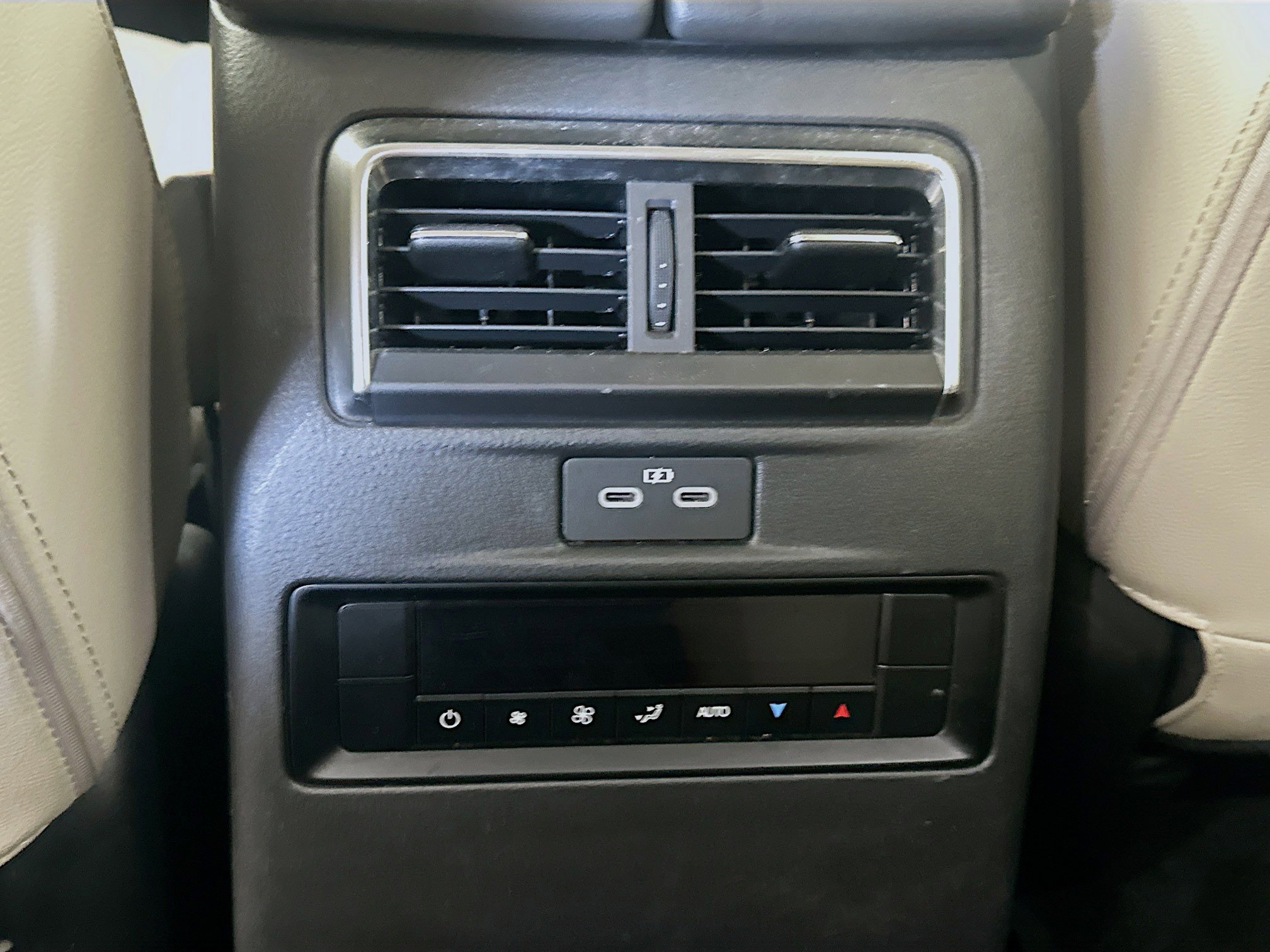 Used 2024 MAZDA CX-90 Plug-In Hybrid w/ Premium Pkg AWD/4WD image 27