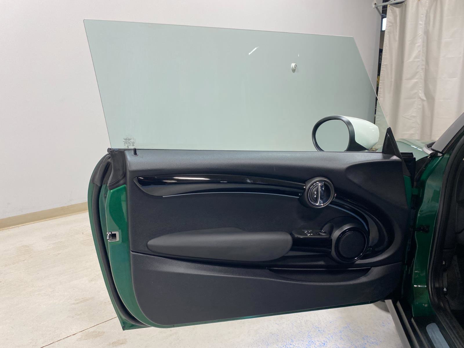 Certified 2022 MINI Cooper S image 17