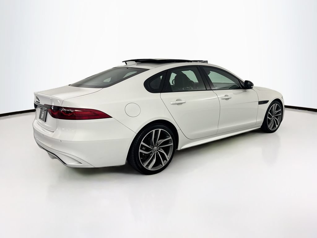 Used 2024 Jaguar XF R-Dynamic SE AWD/4WD image 5
