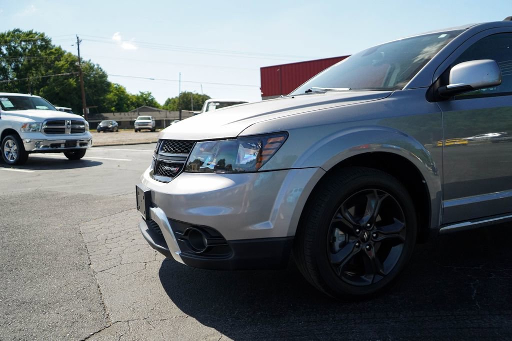 Used 2019 Dodge Journey Crossroad AWD/4WD image 16