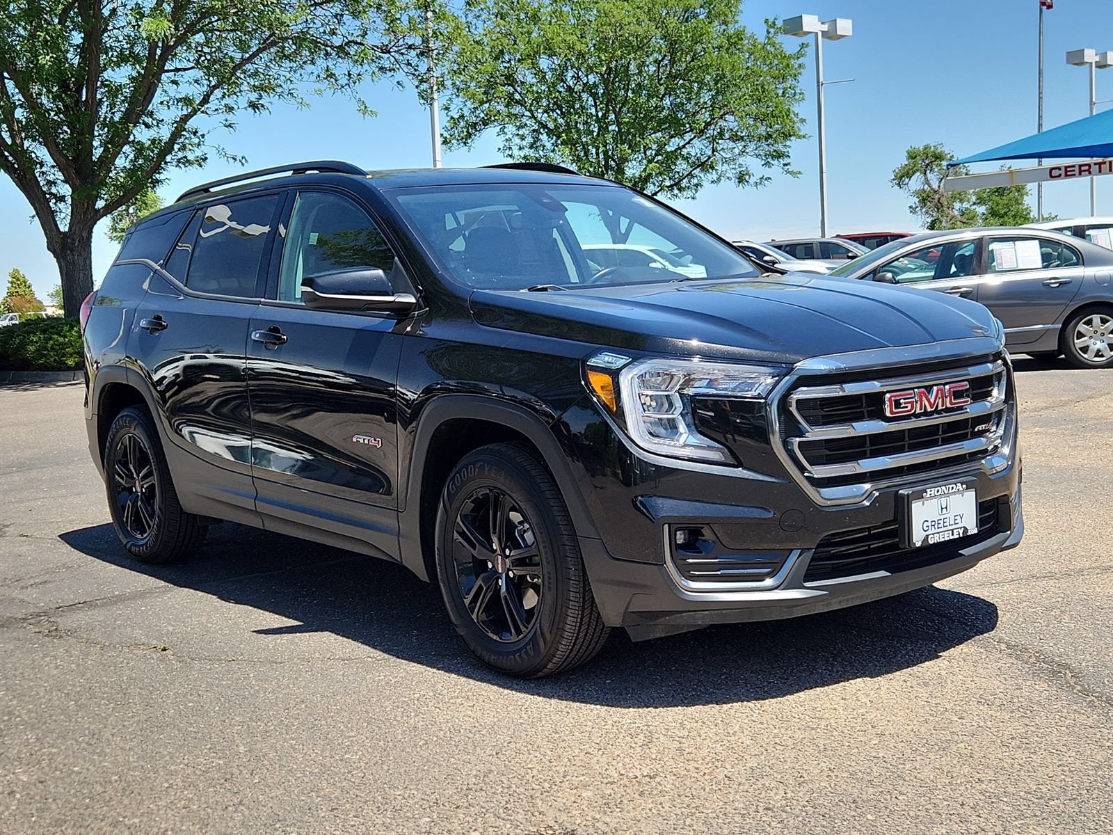 Used 2024 GMC Terrain AT4 AWD/4WD image 7
