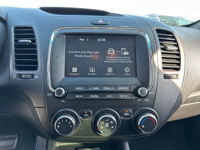 Used 2018 Kia Forte LX w/ LX Popular Package image 8