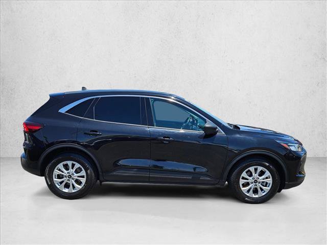 Used 2023 Ford Escape Active FWD image 4
