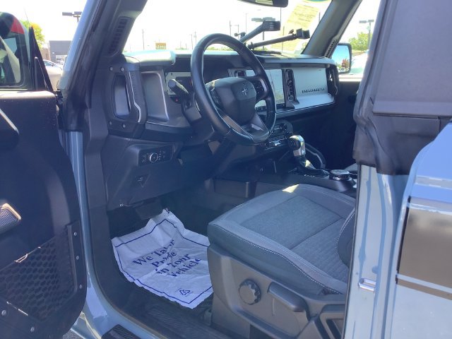 Used 2022 Ford Bronco Outer Banks w/ Sasquatch Package AWD/4WD image 7