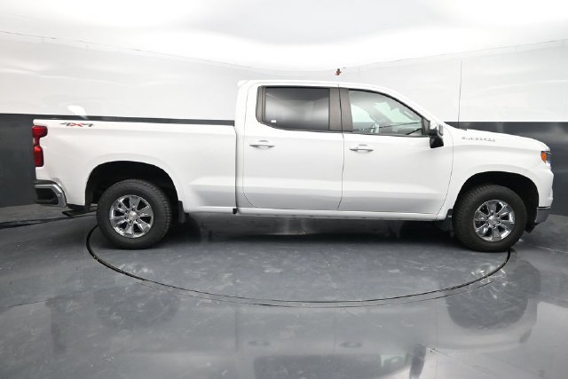 Used 2024 Chevrolet Silverado 1500 LT w/ Protection Package AWD/4WD image 11