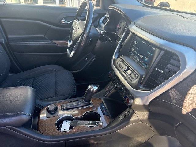 Used 2018 GMC Acadia SLE w/ LPO, Floor Liner Package image 32