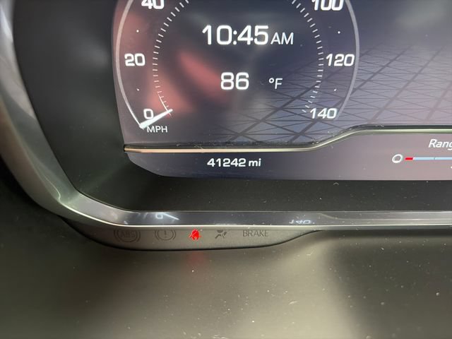 Used 2023 GMC Yukon SLE AWD/4WD image 16