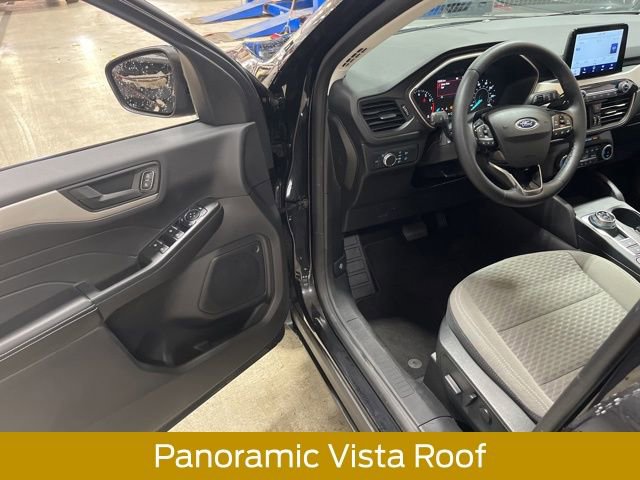Used 2022 Ford Escape SE w/ SE Sport Appearance Package AWD/4WD image 15