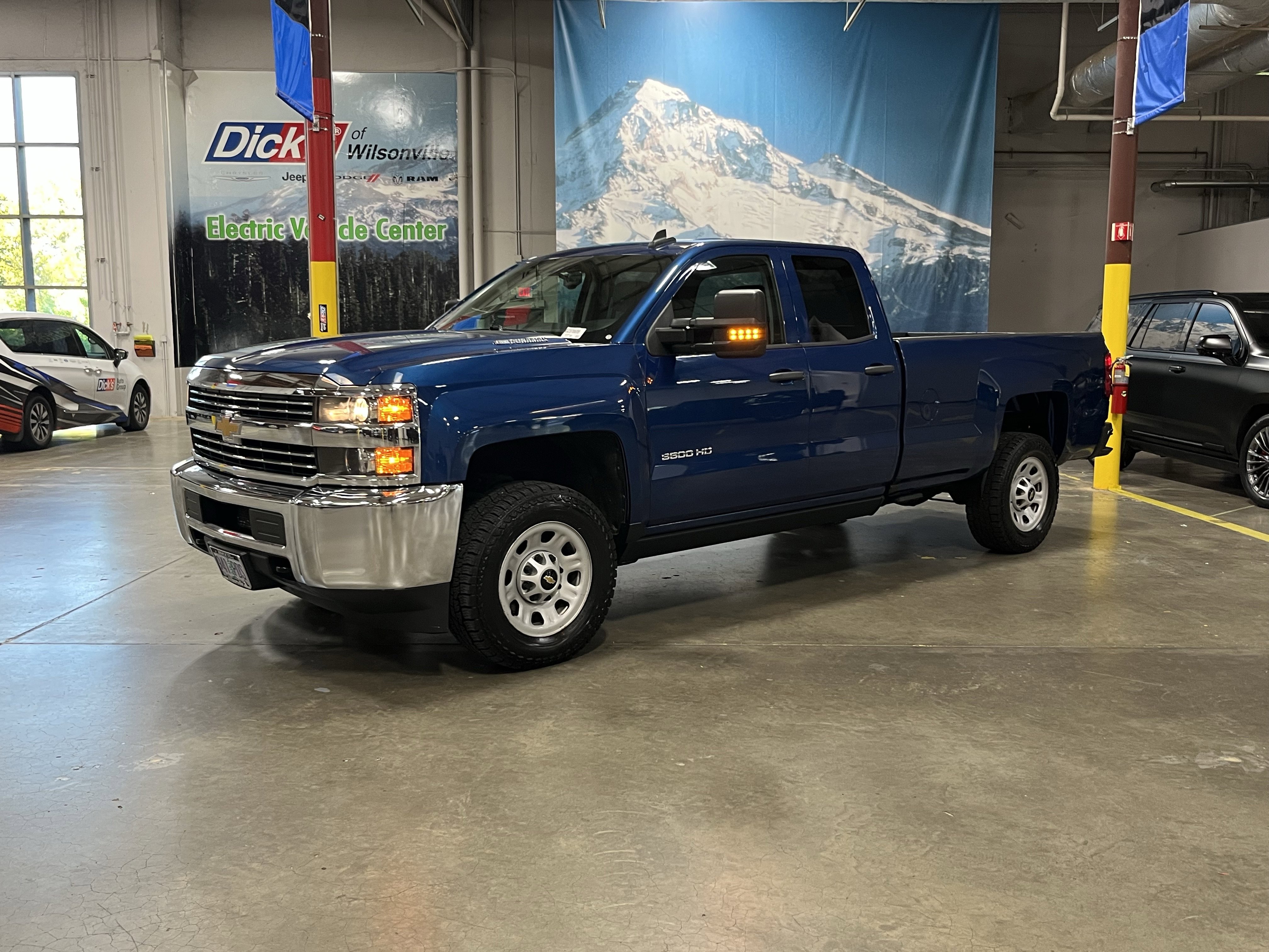 Used 2016 Chevrolet Silverado 3500 W/T w/ WT Convenience Package RWD image 1