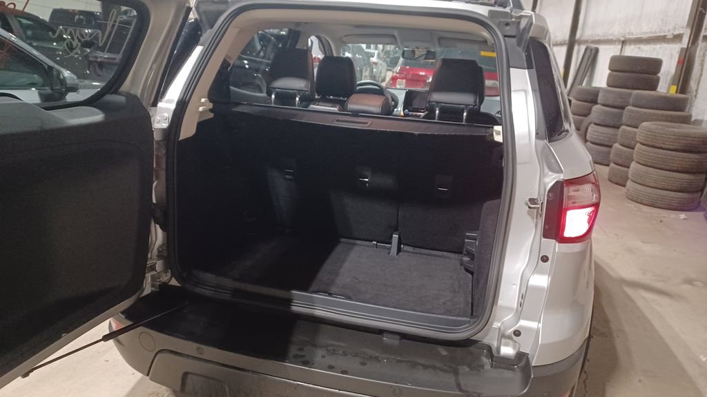 Used 2018 Ford EcoSport SES image 8