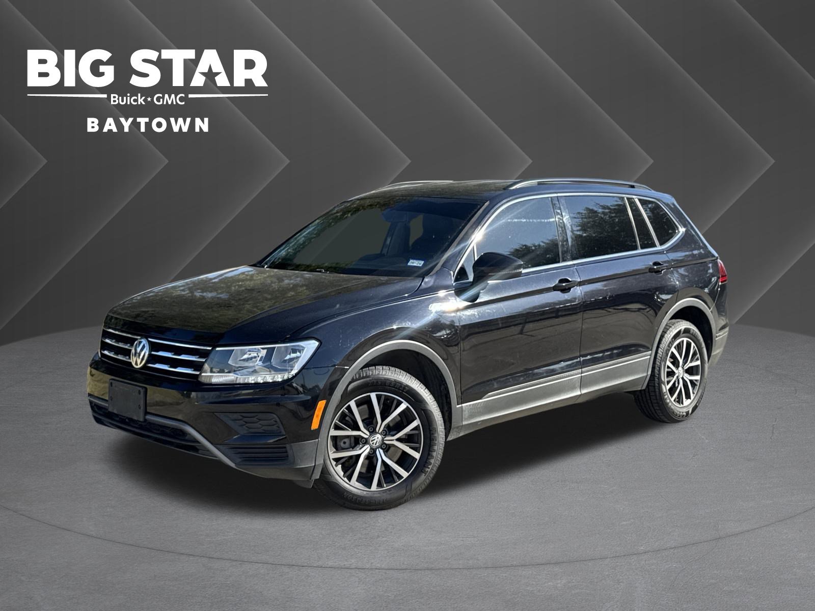 Used 2019 Volkswagen Tiguan SE