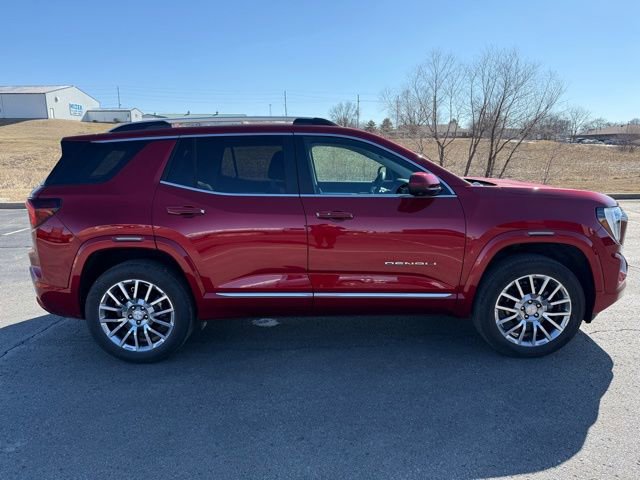 Used 2026 GMC Terrain Denali image 5