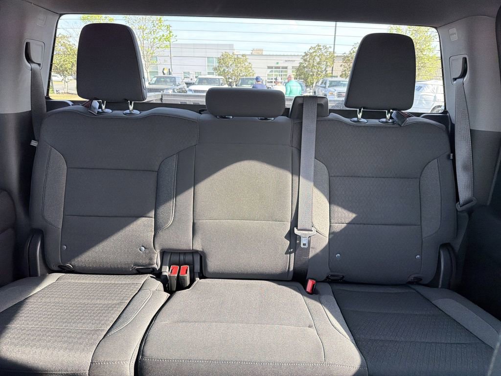 Used 2022 Chevrolet Silverado 1500 Custom AWD/4WD image 27