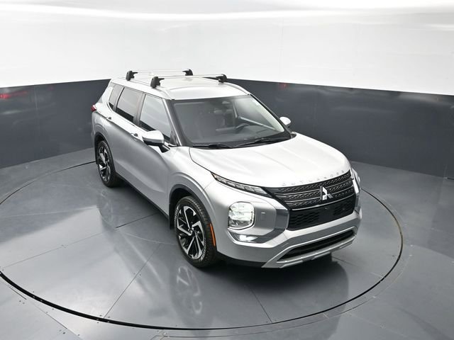 Used 2022 Mitsubishi Outlander SE AWD/4WD image 19