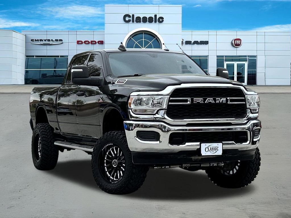 Used 2024 RAM 2500 Tradesman w/ Chrome Appearance Group