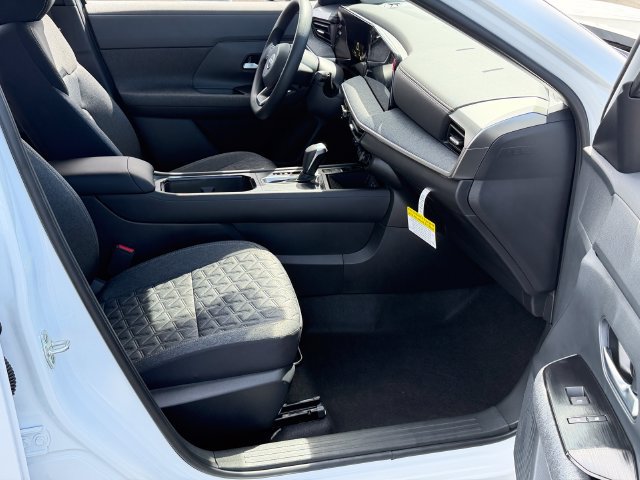 New 2027 Nissan Kicks SV FWD image 25