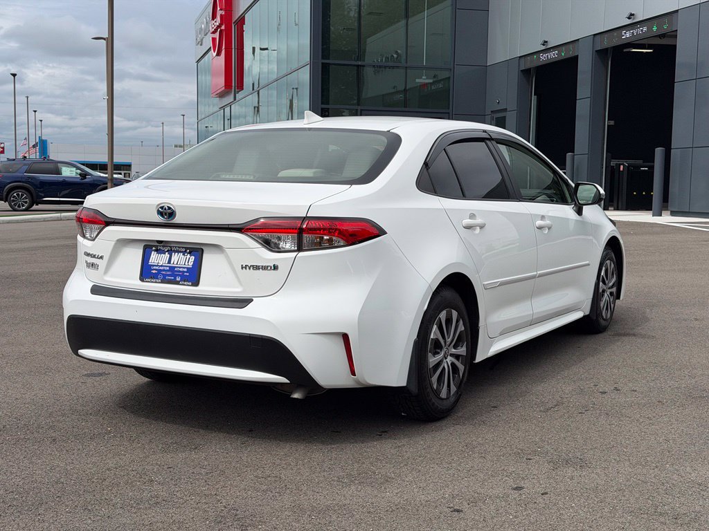 Used 2022 Toyota Corolla LE FWD image 5