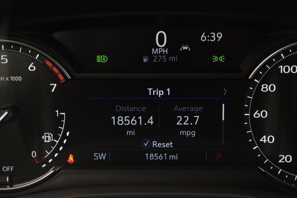 Used 2025 Cadillac XT5 Luxury FWD image 25