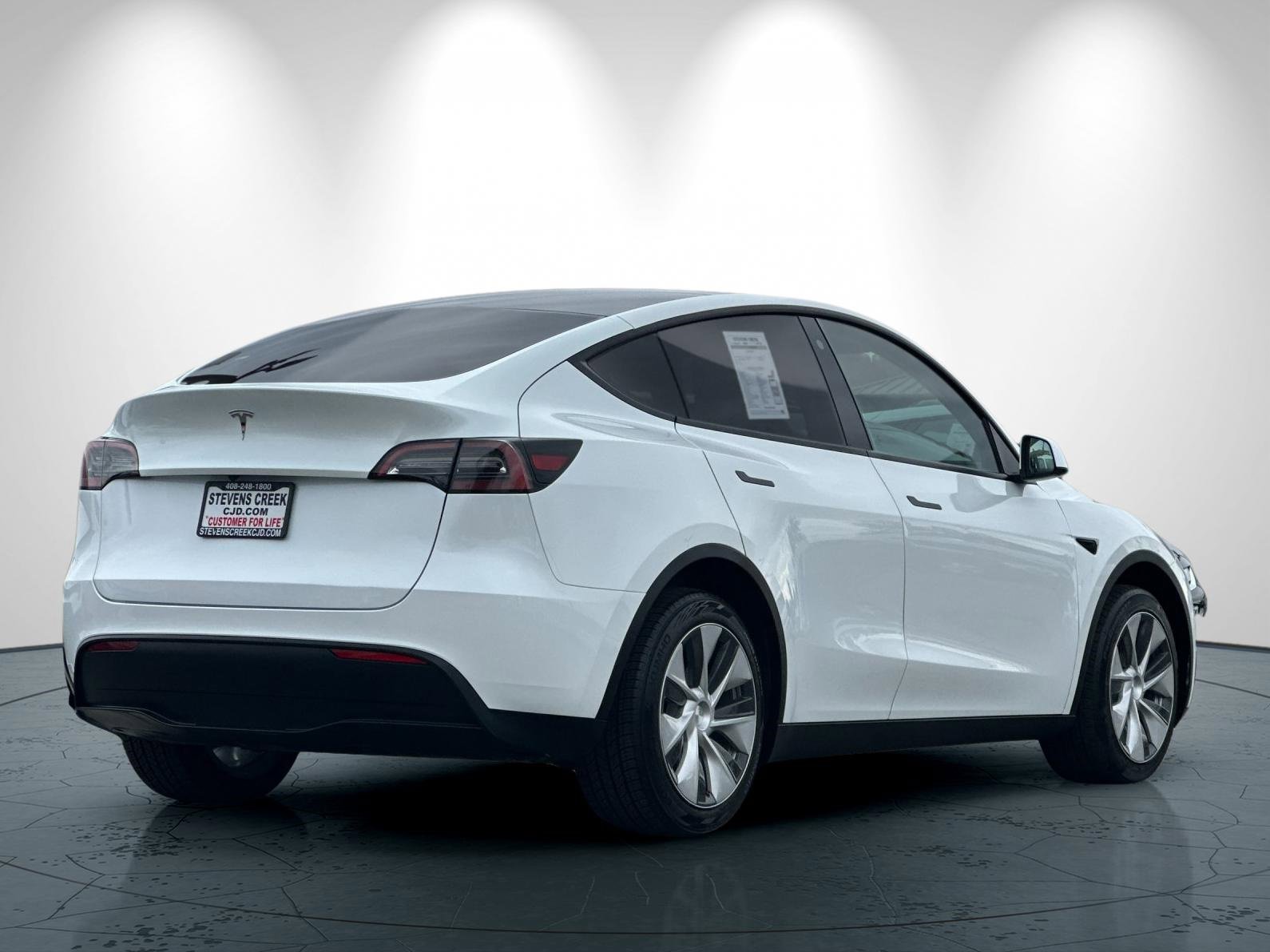 Used 2023 Tesla Model Y Long Range image 4