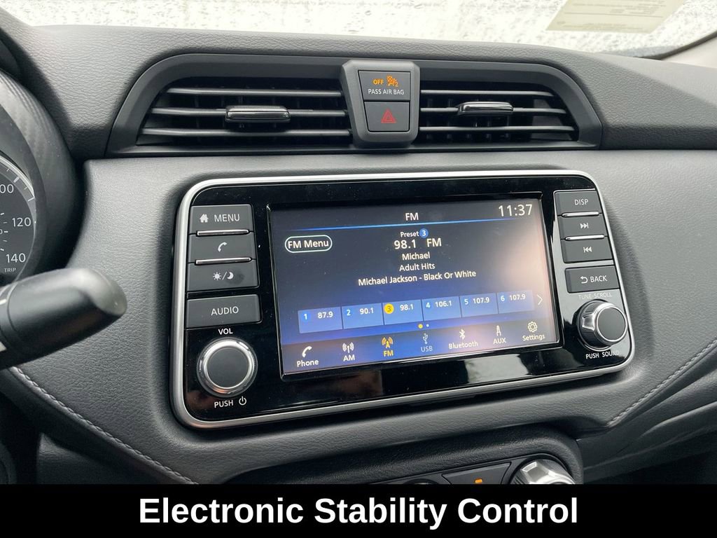 Used 2025 Nissan Versa S w/ S Plus Package image 28