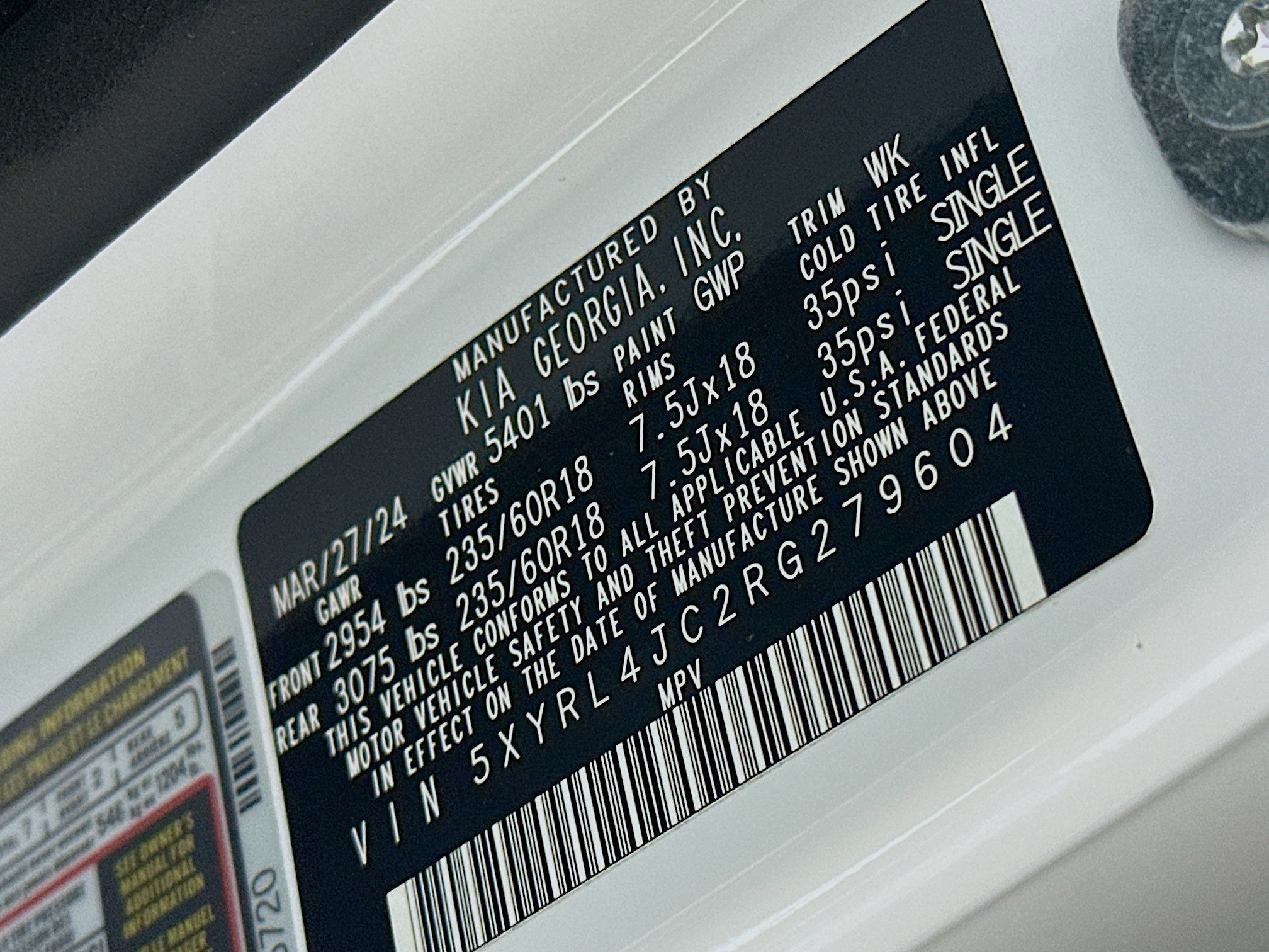 Used 2024 Kia Sorento S image 12