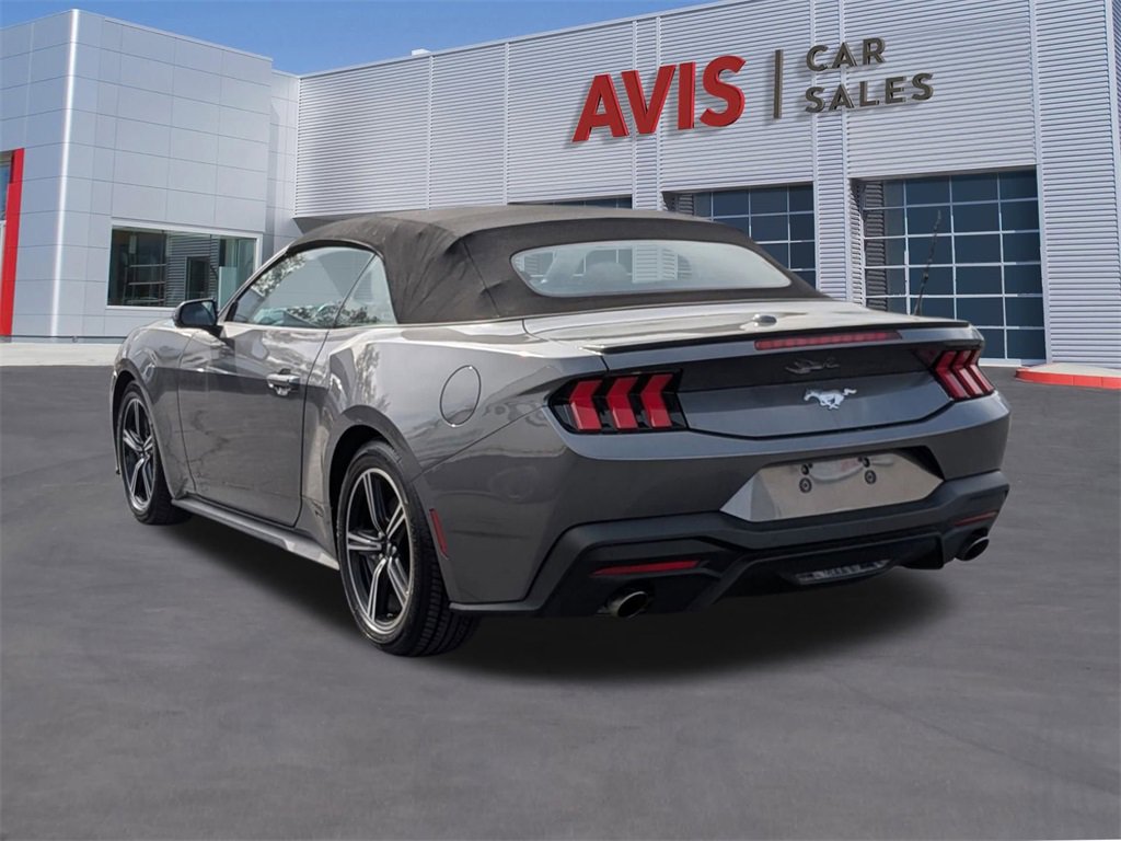 Used 2024 Ford Mustang Premium image 9