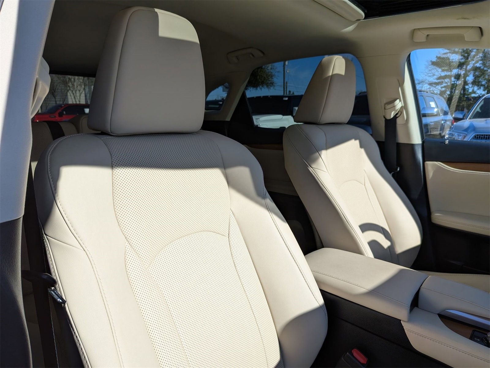 Used 2022 Lexus RX 350 FWD w/ Premium Package image 38