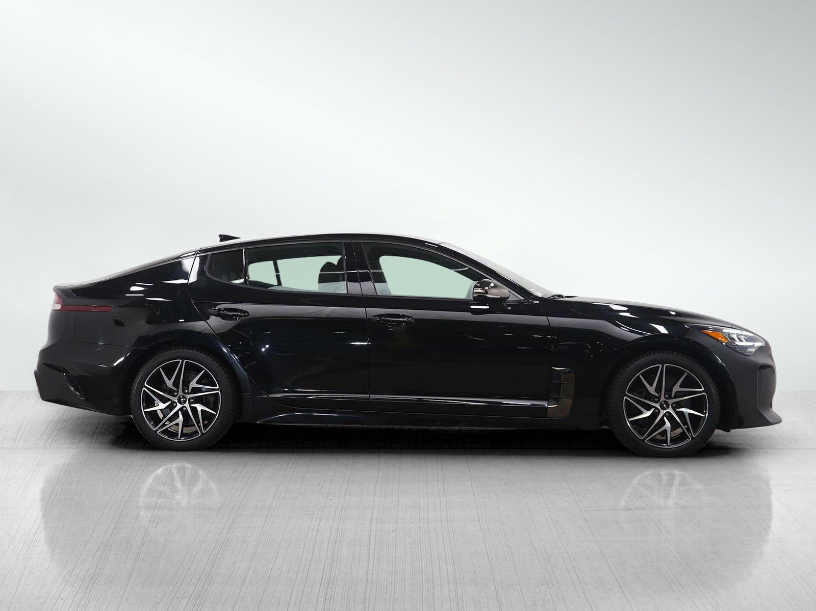 Used 2022 Kia Stinger GT-Line image 8