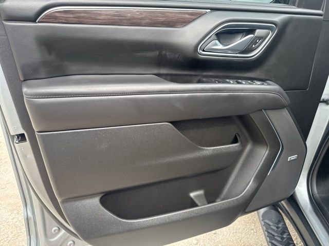 Used 2024 Chevrolet Tahoe Z71 w/ Luxury Package image 22