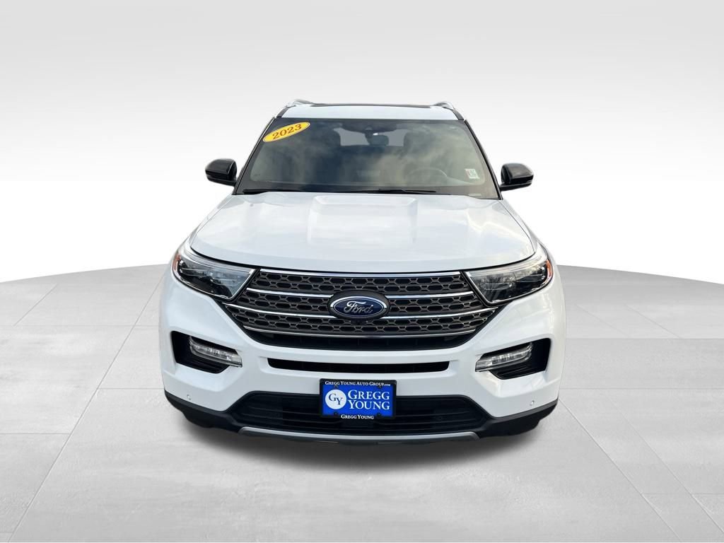 Used 2023 Ford Explorer King Ranch w/ Technology Package image 10