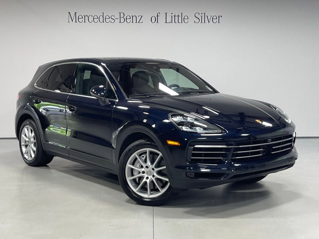 Used 2022 Porsche Cayenne AWD/4WD image 7