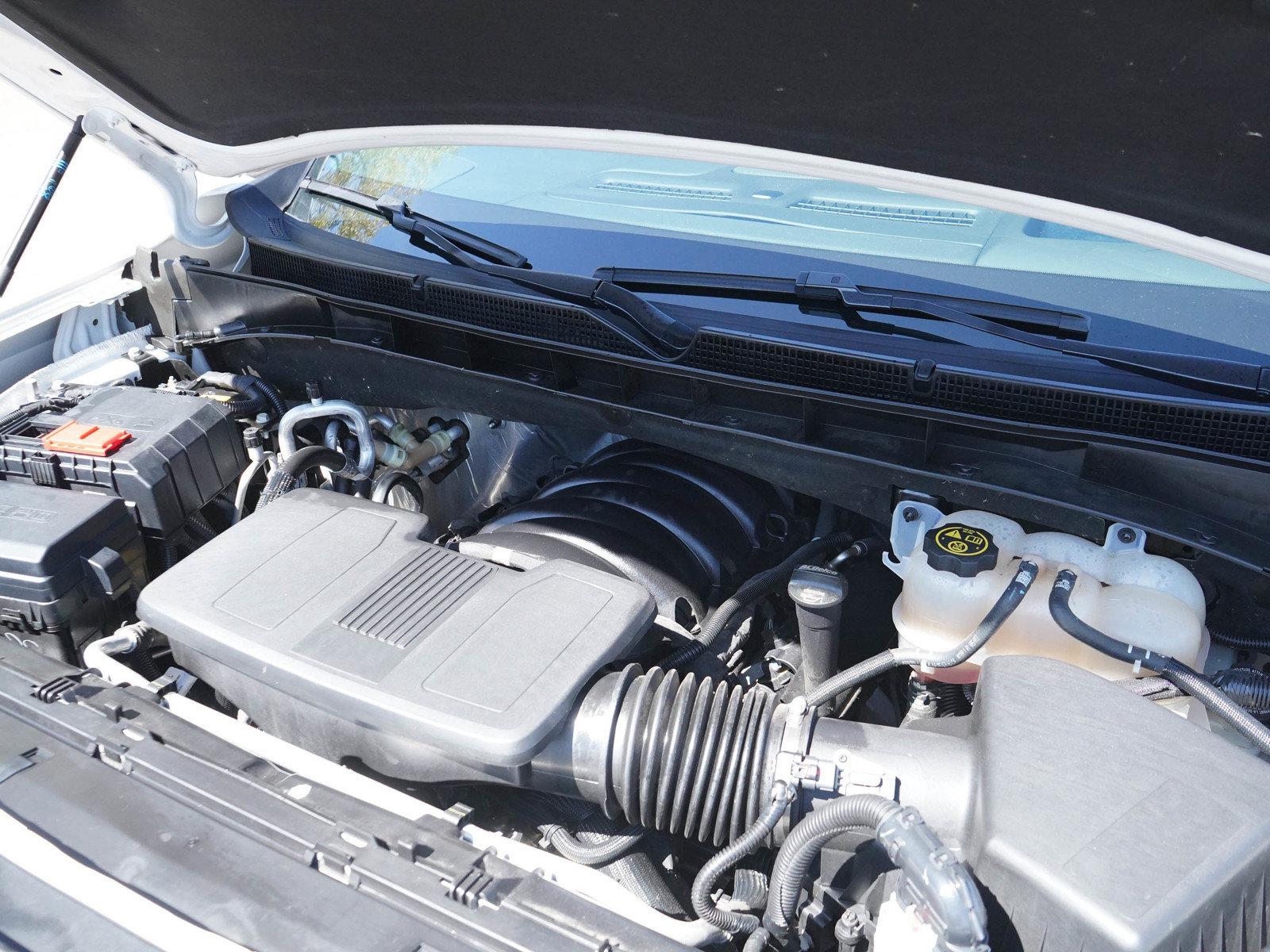 Used 2023 GMC Yukon Denali AWD/4WD image 29