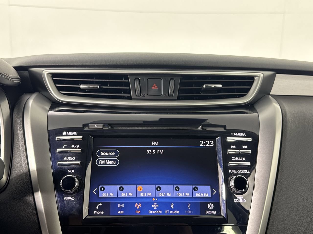 Used 2024 Nissan Murano SV w/ SV Midnight Edition Package AWD/4WD image 4