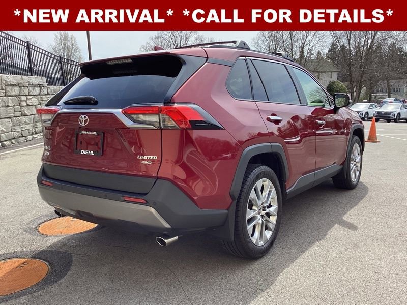 Used 2019 Toyota RAV4 Limited w/ All Weather Liner Package image 9